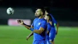 جزئیات جدید از اتفاقی که بین رامین رضاییان و یک هوادار دختر در اتوبوس استقلال افتاد