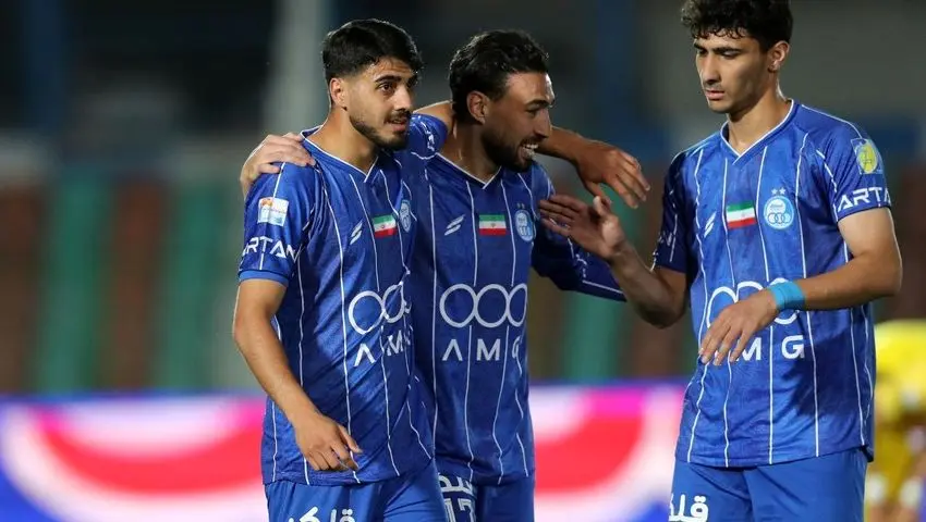 خلاصه بازی: استقلال ۲ - ۱ فجرسپاسی