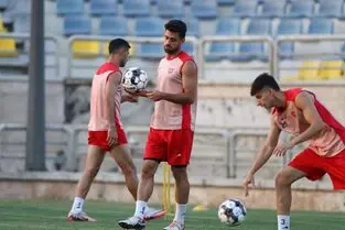 ستاره پرسپولیس اولین غایب دربی