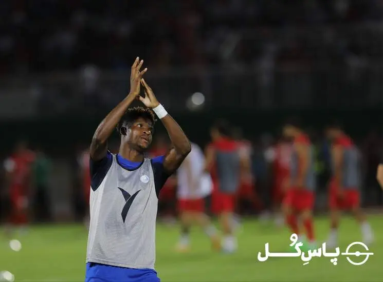 استقلال ۰ - ۱ پرسپولیس