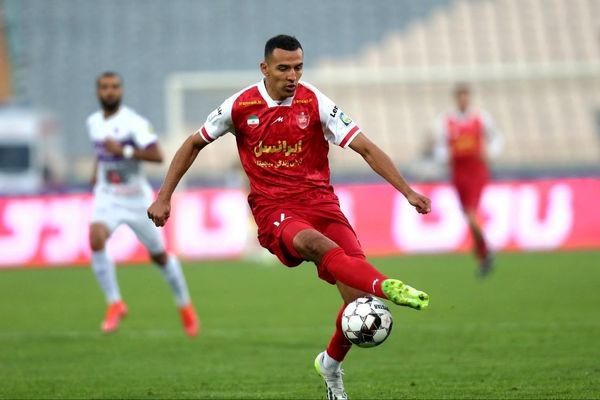 مدیرعامل پرسپولیس سه ماه محروم شد