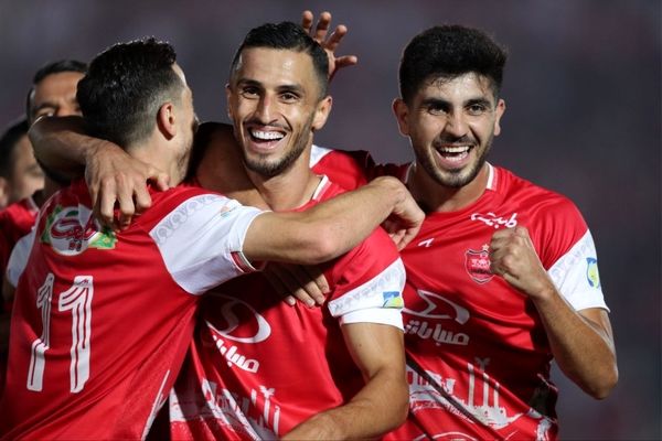 کریم باقری در آستانه بازگشت به پرسپولیس