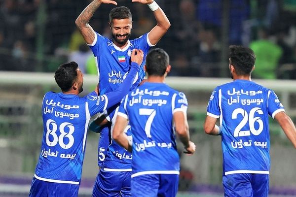 اعتراض استقلال به بی‌قانونی پرسپولیس