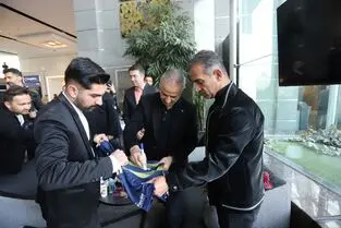 سرمربی جدید پرسپولیس وارد تهران شد